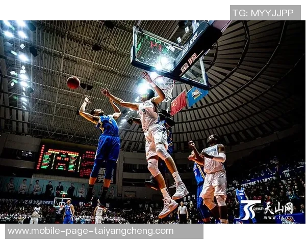 哈克斯高效表现助力球队12投8中砍下17分10篮板6助攻正负值加43